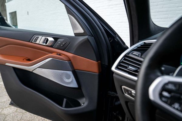 BMW X5 xDrive45e M-Sport 4-Wielsturing B&W CoPilot Sky