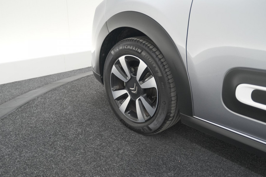 Citroën C3 PureTech 83 Max | Camera | Stoelverwarming | Navigatie | Parkeersensoren