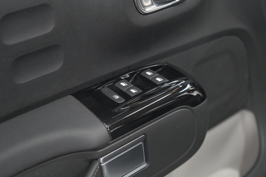 Citroën C3 PureTech 83 Max | Camera | Stoelverwarming | Navigatie | Parkeersensoren