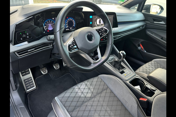 Volkswagen GOLF Variant 1.5 TSI R-Line Sfeerver/Virtual/18 inch