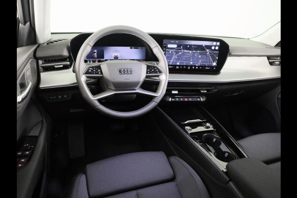 Audi Q3 Advanced edition e-hybrid 200 kW / 272 PK | Techniekpakket plus | Ambiente lichtpakket plus | Privacy glas | Sportstoelen |