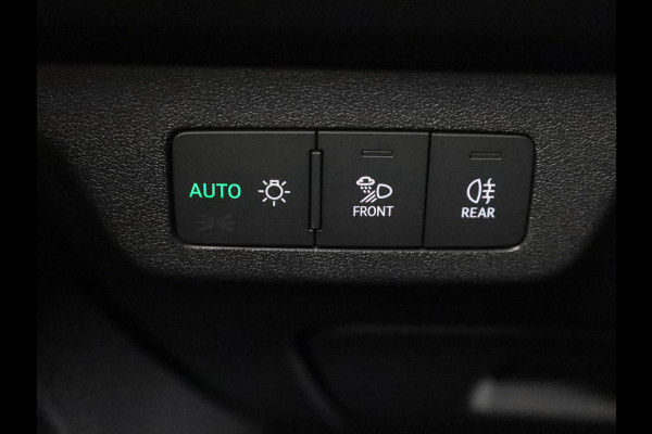 Audi Q3 Advanced edition e-hybrid 200 kW / 272 PK | Techniekpakket plus | Ambiente lichtpakket plus | Privacy glas | Sportstoelen |