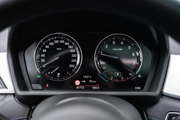 BMW X2 sDrive20i High Executive M-Sport Pano / HUD / Cruise