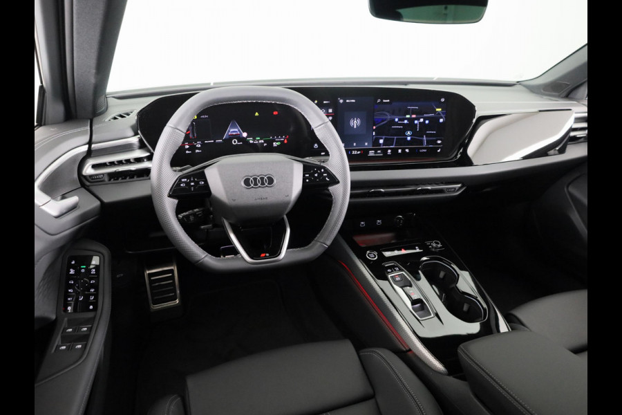 Audi A5 Limousine S edition 2.0 TFSI e 299 PK | Elektrische stoelen | Privacy glas | Optiek pakket zwart plus | 19'' velgen |