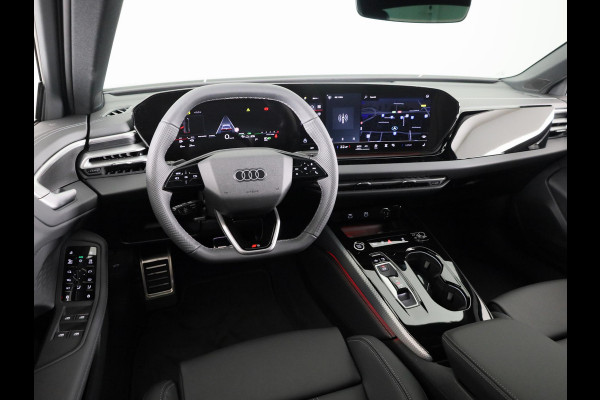 Audi A5 Limousine S edition 2.0 TFSI e 299 PK | Elektrische stoelen | Privacy glas | Optiek pakket zwart plus | 19'' velgen |