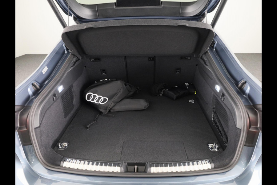 Audi A5 Limousine S edition 2.0 TFSI e 299 PK | Elektrische stoelen | Privacy glas | Optiek pakket zwart plus | 19'' velgen |
