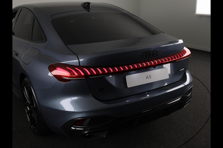 Audi A5 Limousine S edition 2.0 TFSI e 299 PK | Elektrische stoelen | Privacy glas | Optiek pakket zwart plus | 19'' velgen |