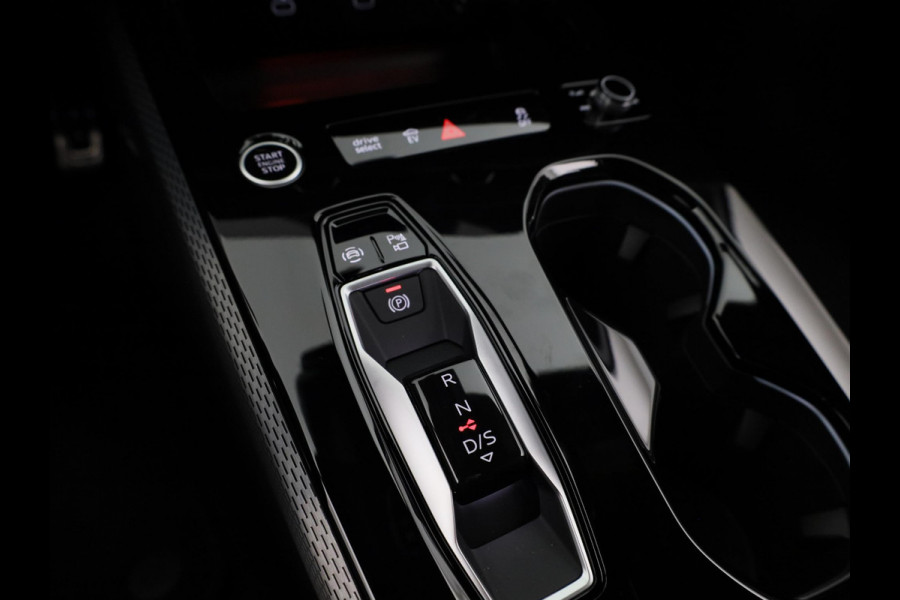 Audi A5 Limousine S edition 2.0 TFSI e 299 PK | Elektrische stoelen | Privacy glas | Optiek pakket zwart plus | 19'' velgen |