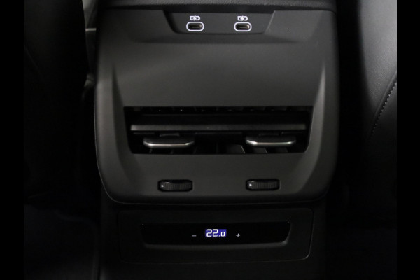 Audi A5 Limousine S edition 2.0 TFSI e 299 PK | Elektrische stoelen | Privacy glas | Optiek pakket zwart plus | 19'' velgen |