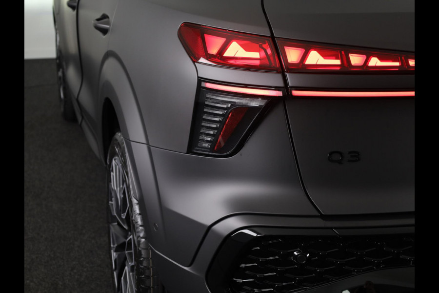 Audi Q3 Sportback S edition e-hybrid 200 kW / 272 PK Sportback | Techniekpakket pro | OLED achterlichten | 20'' velgen | Matrix LED koplampen |