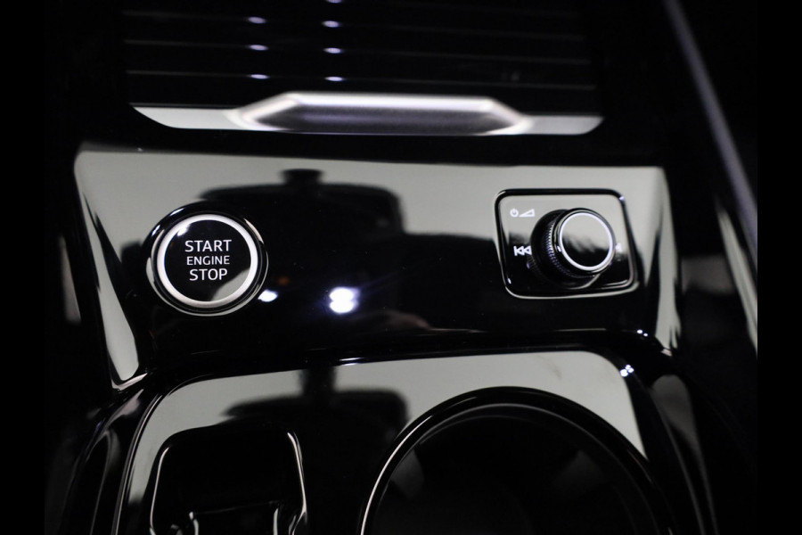 Audi Q3 Sportback S edition e-hybrid 200 kW / 272 PK Sportback | Techniekpakket pro | OLED achterlichten | 20'' velgen | Matrix LED koplampen |