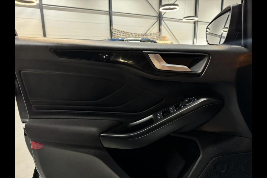Ford FOCUS Wagon 1.0 EcoBoost Mild-Hybrid ST Line Garantie Carplay StuurVW StoelVW Cruise Clima Navi Lane Led Dab Rijklaar