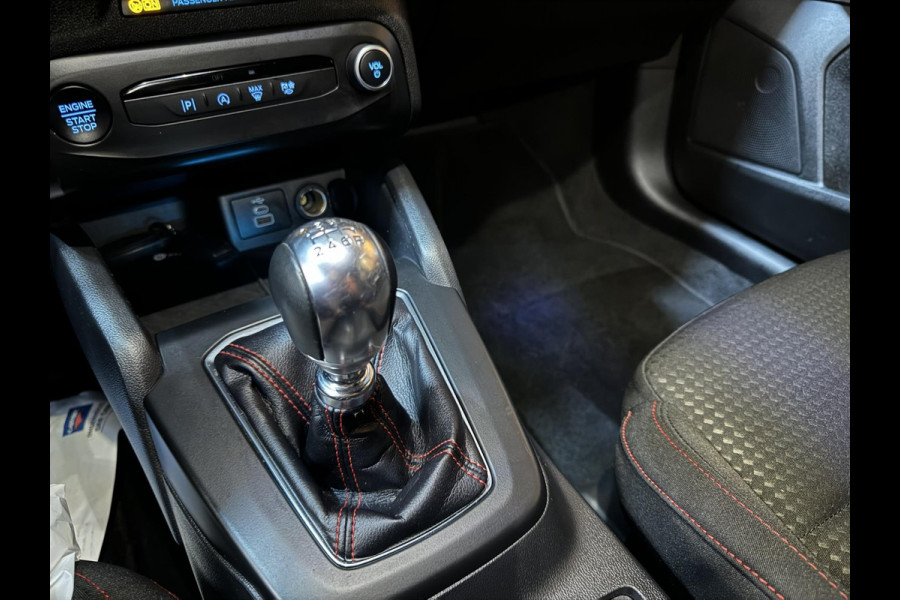 Ford FOCUS Wagon 1.0 EcoBoost Mild-Hybrid ST Line Garantie Carplay StuurVW StoelVW Cruise Clima Navi Lane Led Dab Rijklaar