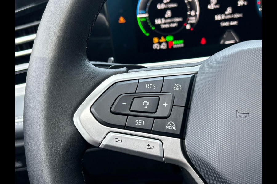 Volkswagen Passat Variant Elegance Business 1.5 eHybrid 150 kW / 204 pk Vari