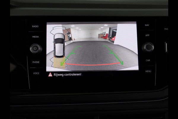 Volkswagen Polo GP R-Line-Edition 1.0 70 kW / 95 pk TSI Hatchback 5 v