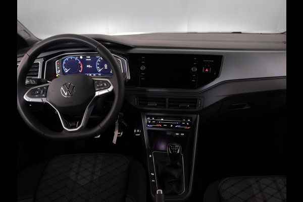 Volkswagen Polo GP R-Line-Edition 1.0 70 kW / 95 pk TSI Hatchback 5 v