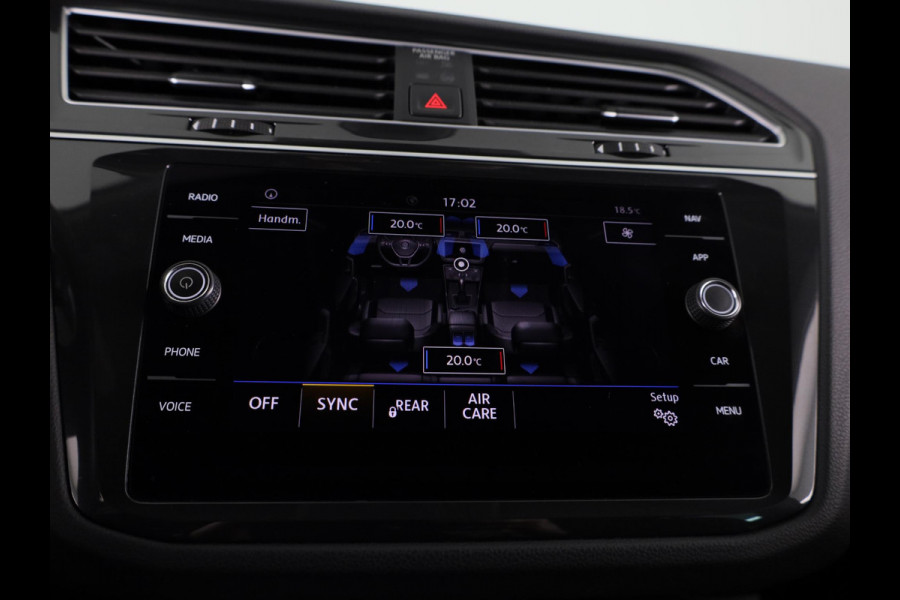 Volkswagen Tiguan 1.5 TSI ACT Comfortline Automaat (DSG) | Navigatie | Parkeersensoren | Adaptieve cruise control | Carplay |