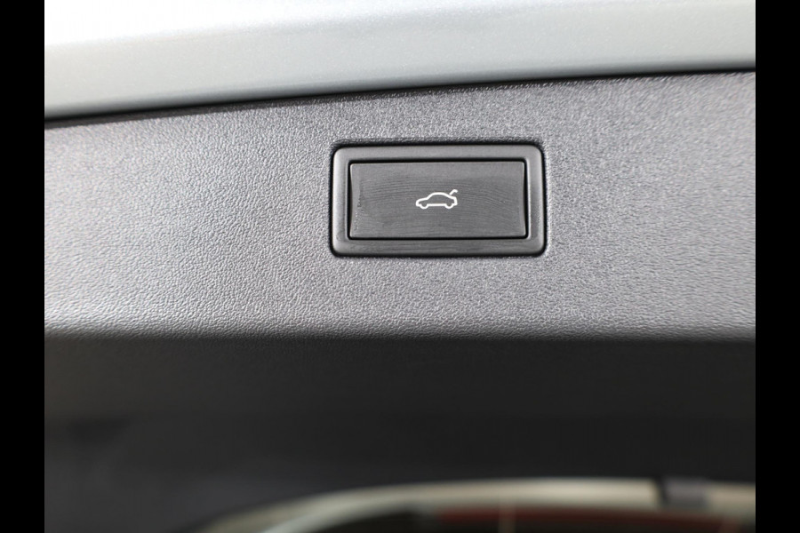 Volkswagen Tiguan R-Line-Edition 1.5 eHybrid 200 kW / 272 pk SUV 6 v