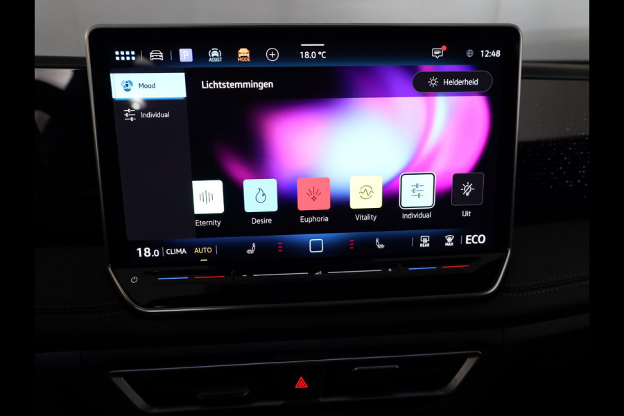 Volkswagen Tiguan R-Line-Edition 1.5 eHybrid 200 kW / 272 pk SUV 6 v