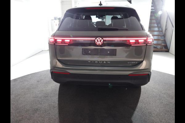 Volkswagen Tiguan Life Edition 1.5 eHybrid 150 kW / 204 pk SUV 6 ver