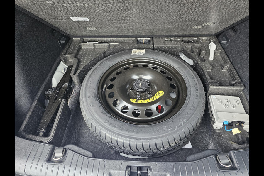 Ford Kuga 2.5 FHEV ST-Line X |190pk | Driver Assistance Pack | Winterpack | Panoramadak | Technology Pack | Geen Stekker nodig | All Season banden | Head up display etc.