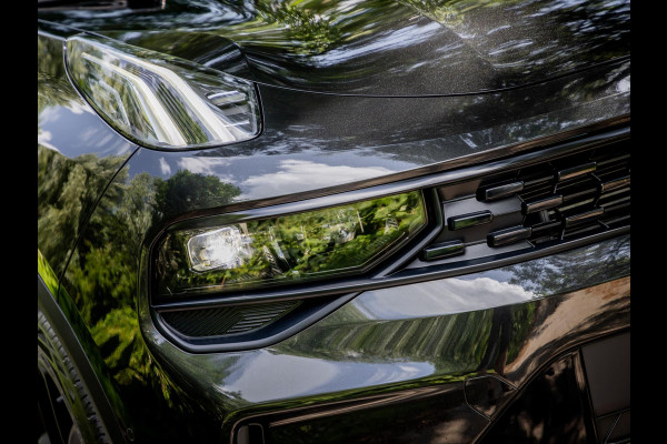 Lynk & Co 01 1.5 Plug-In Hybrid 262pk BLACKED OUT