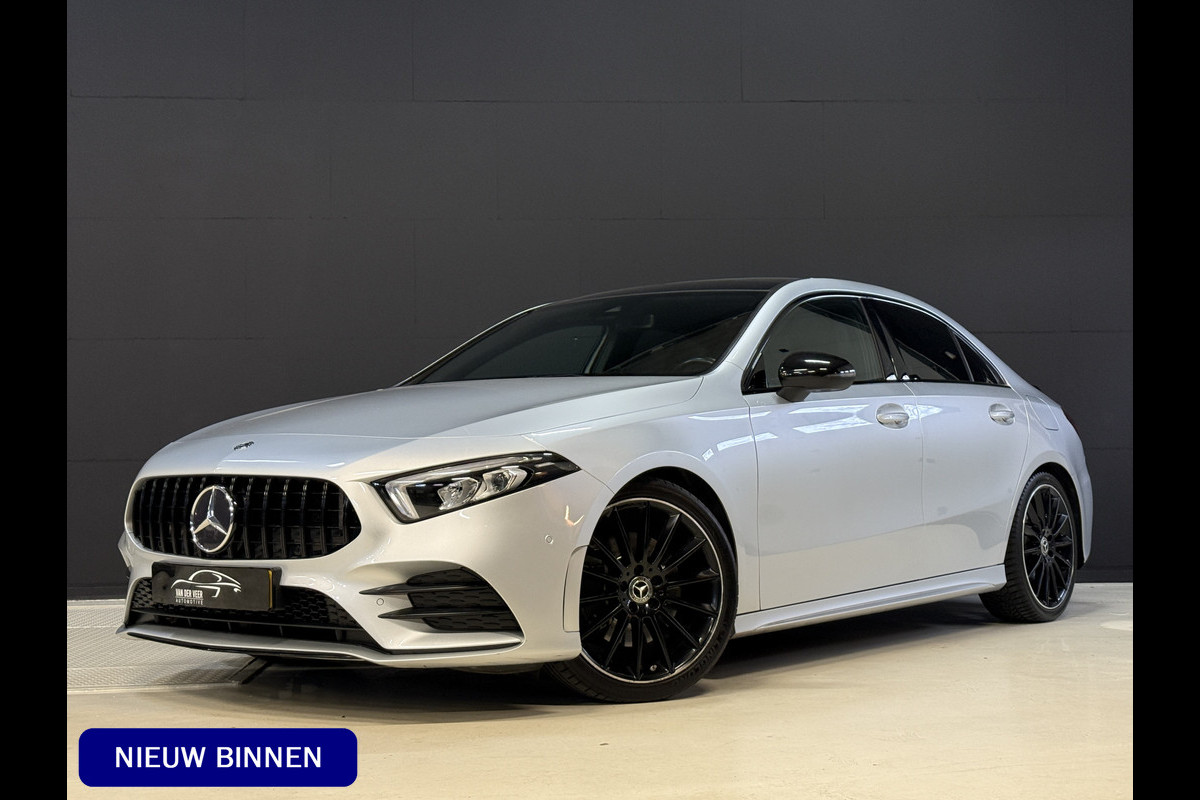 Mercedes-Benz A-Klasse 220 4MATIC Premium | Panoramadak | Sfeerverlichting | Camera