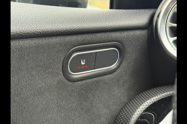 Mercedes-Benz A-Klasse 220 4MATIC Premium | Panoramadak | Sfeerverlichting | Camera