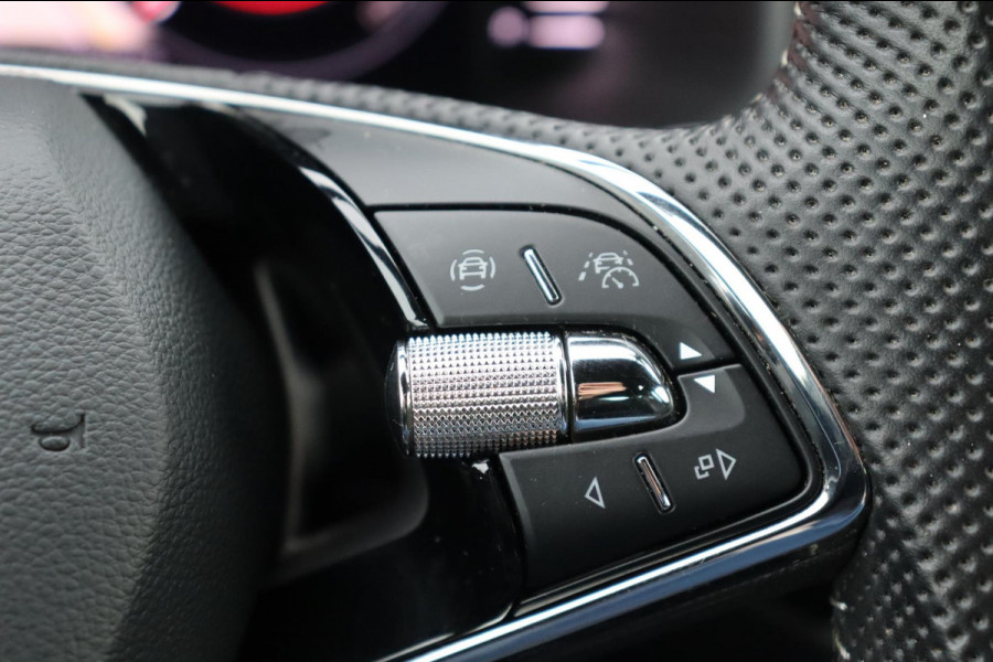 Škoda Kodiaq 1.5 TSI Sportline Business org.NL el.klep+trekhaak camera stuur+stoelverw. canton