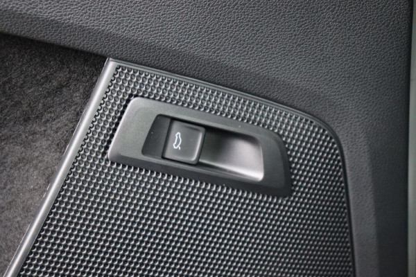 Škoda Kodiaq 1.5 TSI Sportline Business org.NL el.klep+trekhaak camera stuur+stoelverw. canton