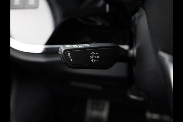 Audi Q3 Sportback 45 TFSI e S Edition 245 pk S-tronic | Navigatie | Panoramadak | Trekhaak (wegklapbaar) | Parkeersensoren | Achteruitrijcamera | Lichtmetalen velgen 20" | S-Line |