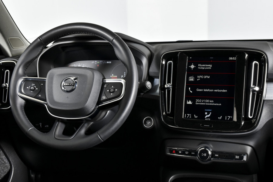 Volvo XC40 1.5 T4 Plug-in hybrid Inscription Expression | Elek. Trekhaak | Dig. Cockpit | Cruise | Stoel-+Stuurverw. | PDC | Camera | NAV + App. Connect | ECC | Elek. Klep | LM 18" | 1561
