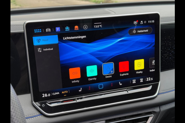 Volkswagen Tiguan 1.5 eTSI R-Line | Pano|Keyless | 360 Camera |