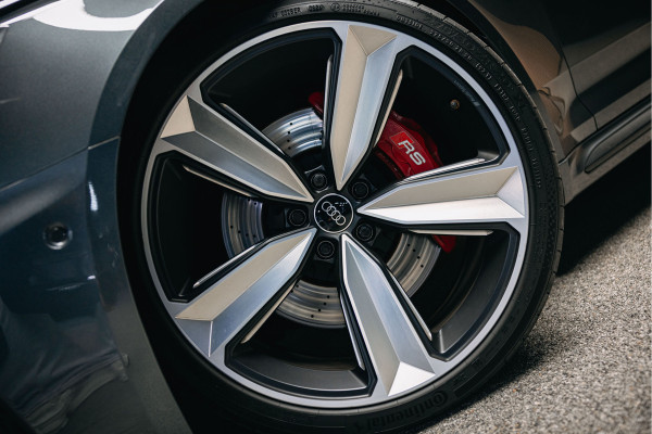 Audi RS4 2.9 TFSI RS 4 quattro | Full Carbon Pack | Alcantara | B&O | Sport util. | Dynamic plus.