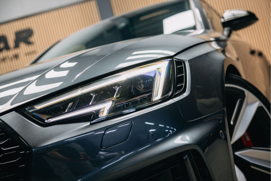 Audi RS4 2.9 TFSI RS 4 quattro | Full Carbon Pack | Alcantara | B&O | Sport util. | Dynamic plus.