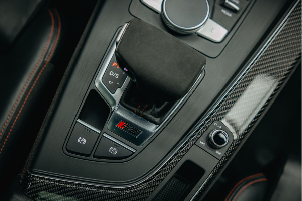 Audi RS4 2.9 TFSI RS 4 quattro | Full Carbon Pack | Alcantara | B&O | Sport util. | Dynamic plus.