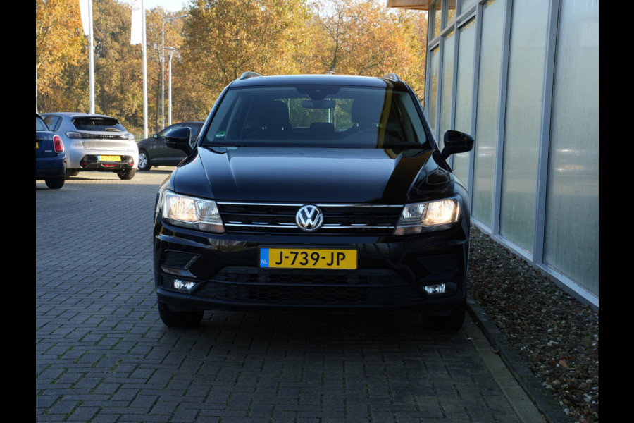 Volkswagen Tiguan 1.5 TSI ACT Comfortline Business | Navigatie | Adaptive Cruise | Stoelverwarming