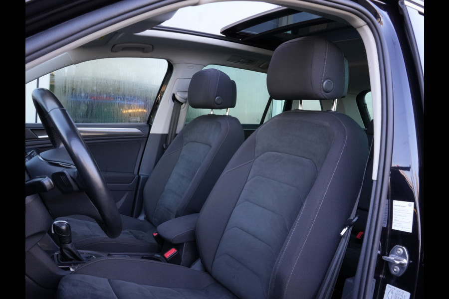 Volkswagen Tiguan 1.5 TSI ACT Comfortline Business | Navigatie | Adaptive Cruise | Stoelverwarming