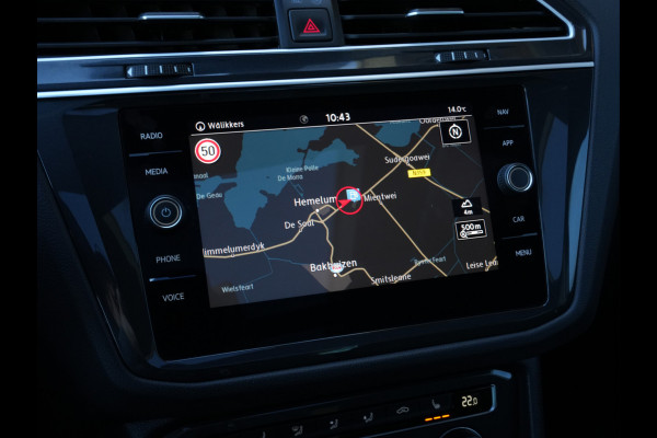 Volkswagen Tiguan 1.5 TSI ACT Comfortline Business | Navigatie | Adaptive Cruise | Stoelverwarming