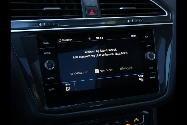 Volkswagen Tiguan 1.5 TSI ACT Comfortline Business | Navigatie | Adaptive Cruise | Stoelverwarming