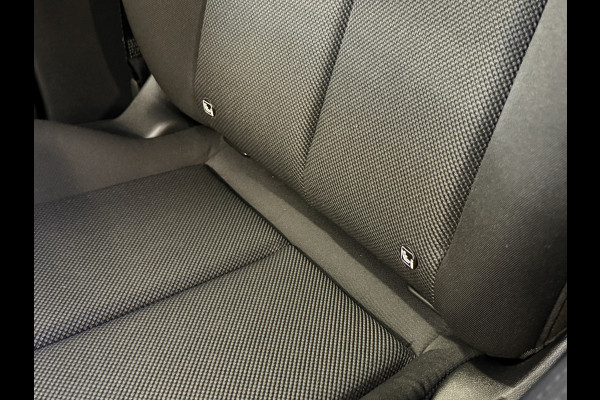 Audi Q4 e-tron 40 Edition 77 kWh | Apple Carplay | Stoelverwarming | Navigatie