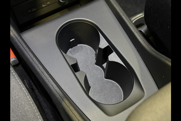 Audi Q4 e-tron 40 Edition 77 kWh | Apple Carplay | Stoelverwarming | Navigatie