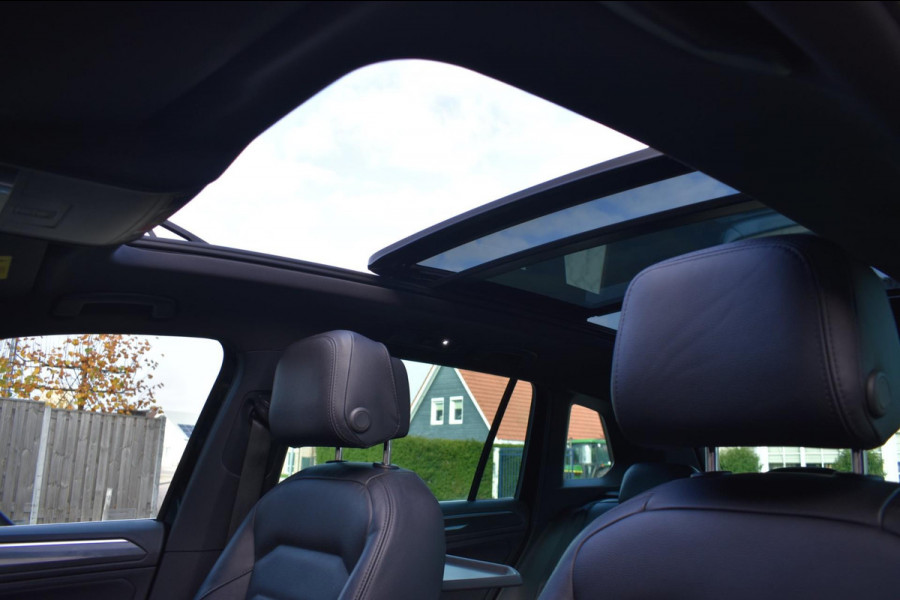 Volkswagen Tiguan 1.5 TSI ACT R-Line | LEDER | PANO | CAMERA | VIRTUAL COCKPIT | NAP | STOELVERWARMING