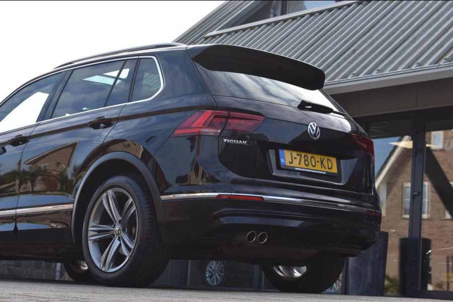 Volkswagen Tiguan 1.5 TSI ACT R-Line | LEDER | PANO | CAMERA | VIRTUAL COCKPIT | NAP | STOELVERWARMING