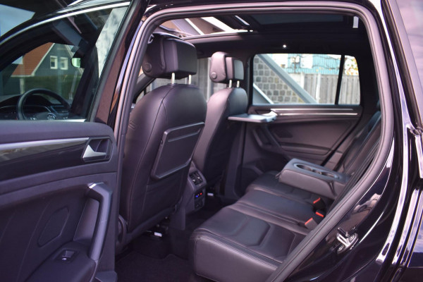 Volkswagen Tiguan 1.5 TSI ACT R-Line | LEDER | PANO | CAMERA | VIRTUAL COCKPIT | NAP | STOELVERWARMING