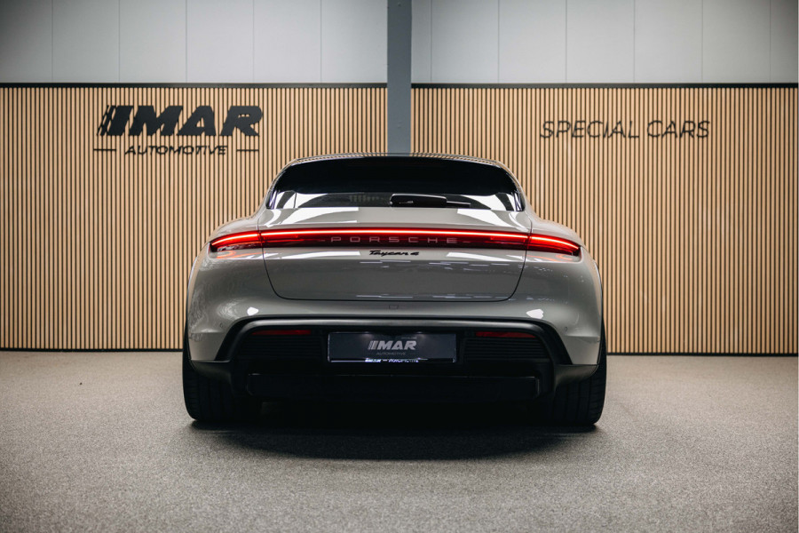 Porsche Taycan Cross Turismo 4 93 kWh | Sport Chrono | Stoelverwarming | Luchtvering | 360 camera |