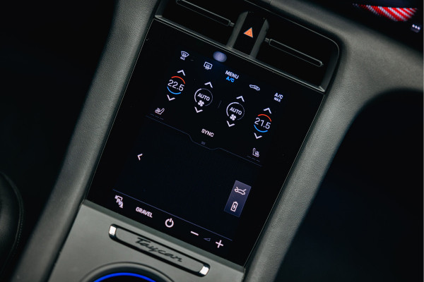 Porsche Taycan Cross Turismo 4 93 kWh | Sport Chrono | Stoelverwarming | Luchtvering | 360 camera |