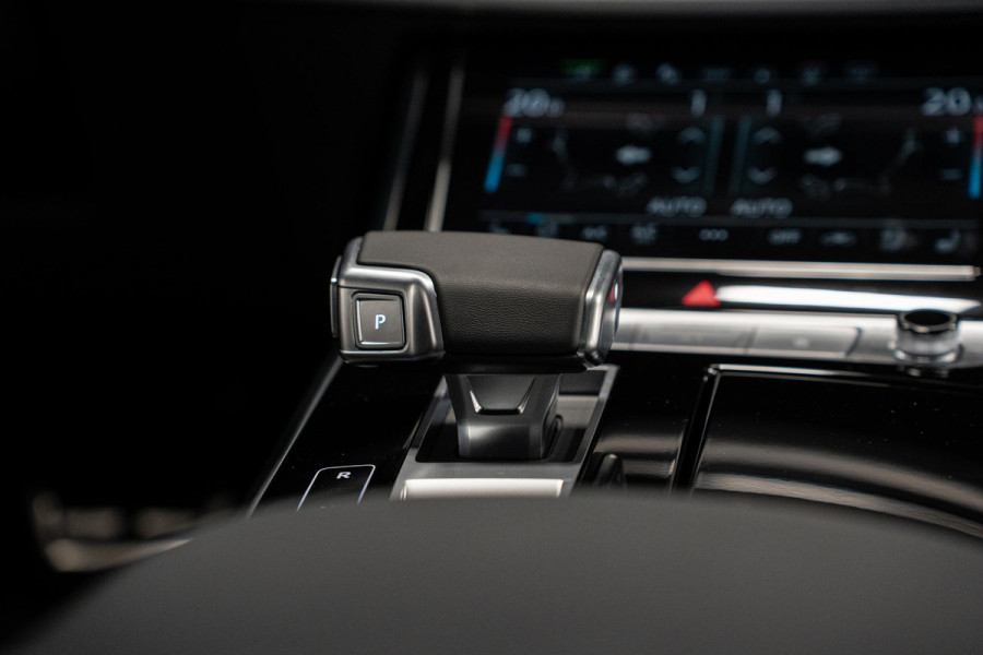 Audi Q8 55 TFSI e quattro Pro Line S *Vierwielbesturing / ABT 23'' / Bang & Olufsen / Panorama / Stoelventilatie / Head-up*