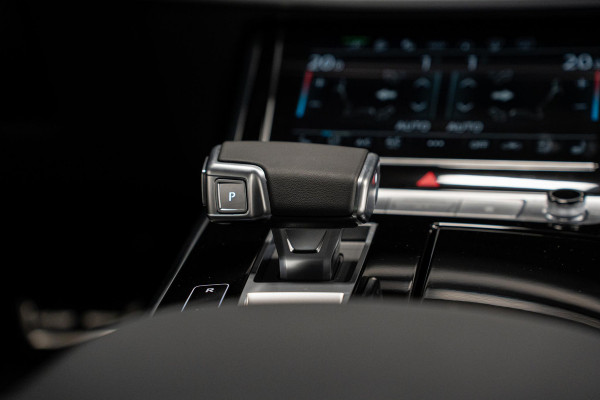 Audi Q8 55 TFSI e quattro Pro Line S *Vierwielbesturing / ABT 23'' / Bang & Olufsen / Panorama / Stoelventilatie / Head-up*