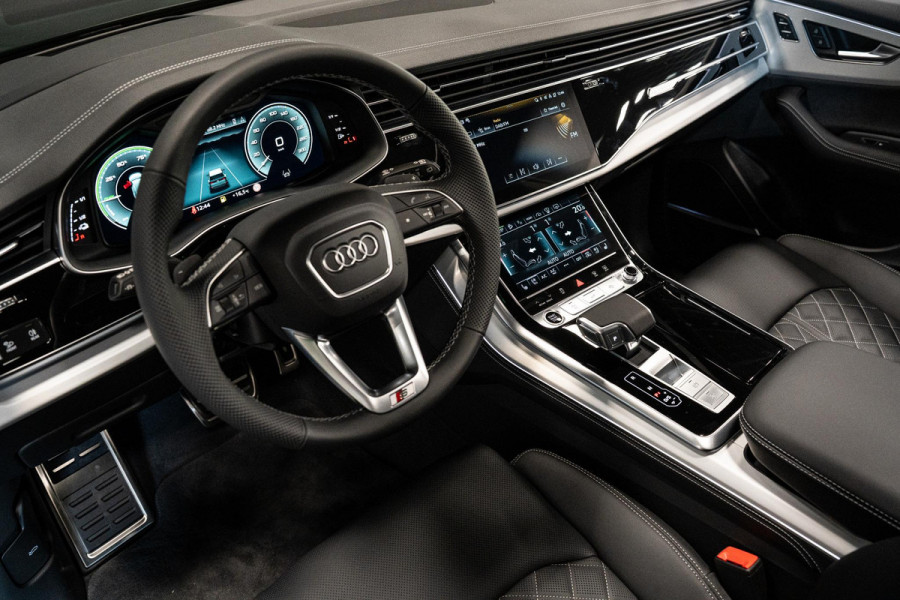 Audi Q8 55 TFSI e quattro Pro Line S *Vierwielbesturing / ABT 23'' / Bang & Olufsen / Panorama / Stoelventilatie / Head-up*